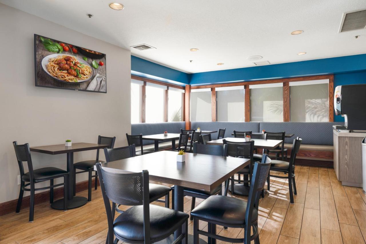 Chase Suites Brea-Fullerton - North Orange County Exteriör bild