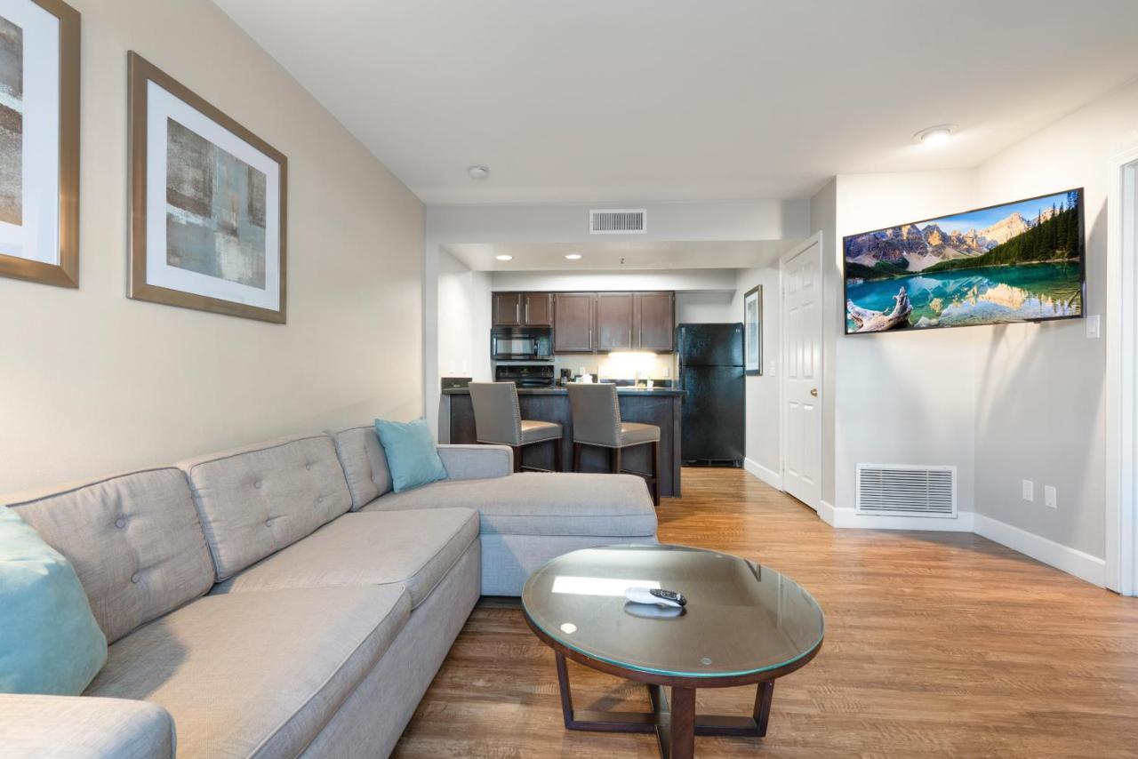 Chase Suites Brea-Fullerton - North Orange County Exteriör bild