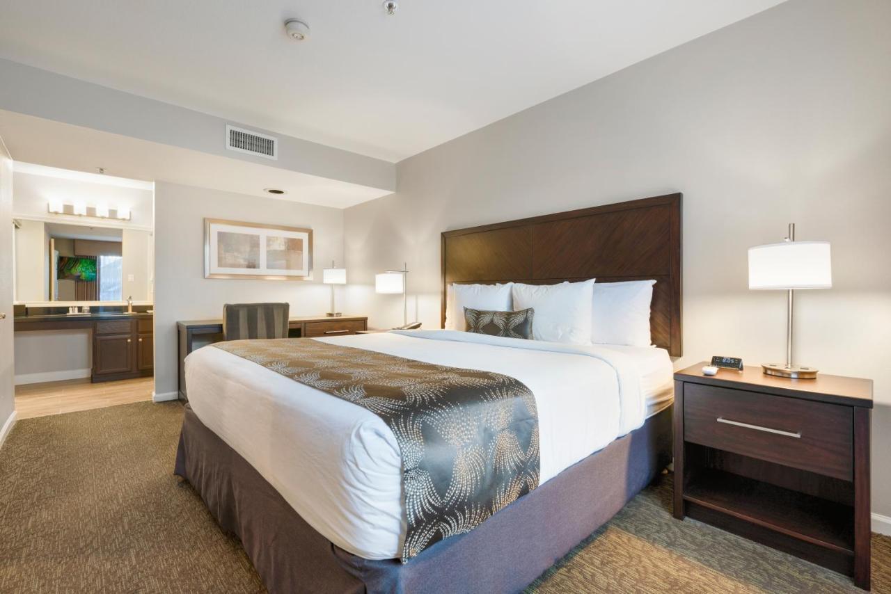 Chase Suites Brea-Fullerton - North Orange County Exteriör bild