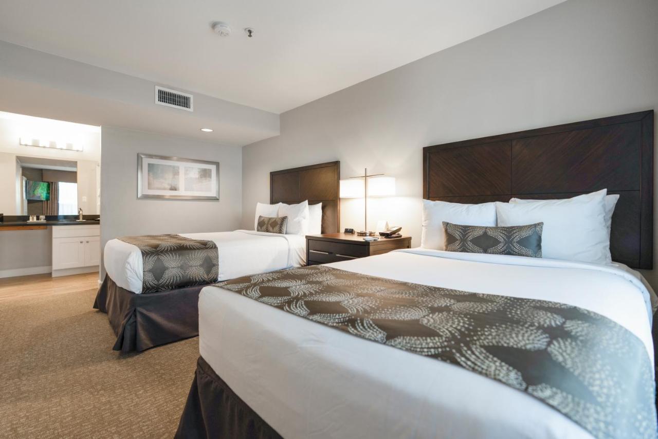 Chase Suites Brea-Fullerton - North Orange County Exteriör bild