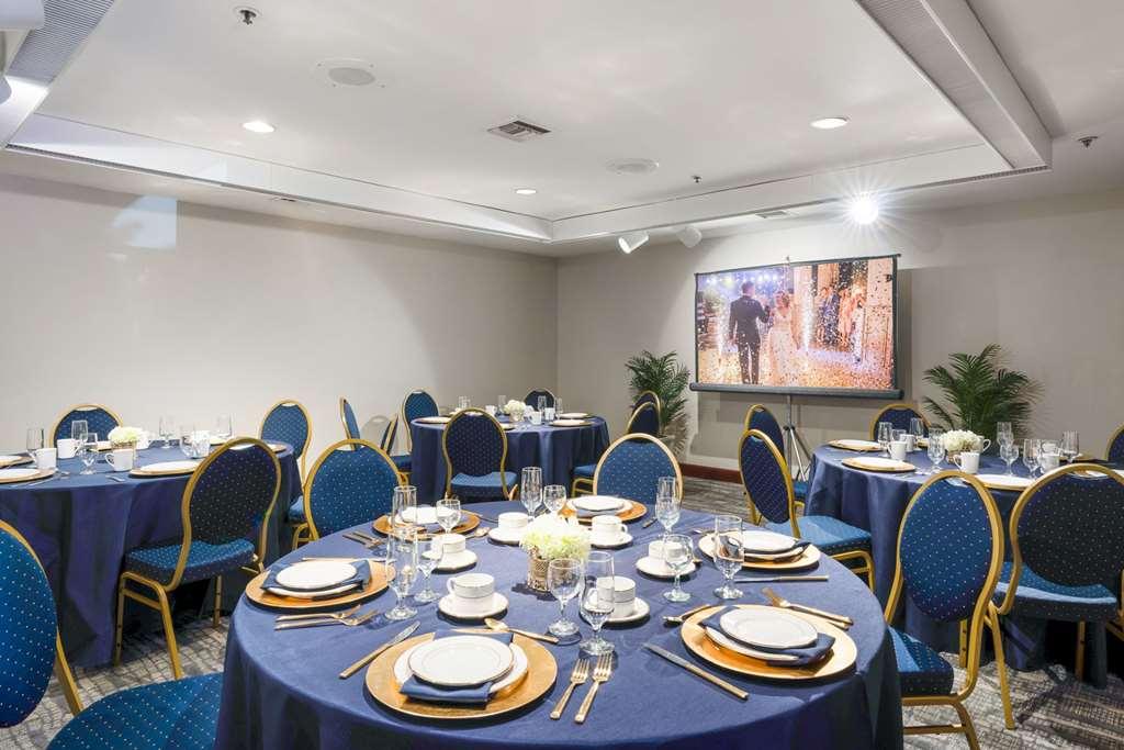 Chase Suites Brea-Fullerton - North Orange County Bekvämligheter bild
