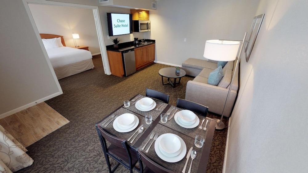 Chase Suites Brea-Fullerton - North Orange County Exteriör bild