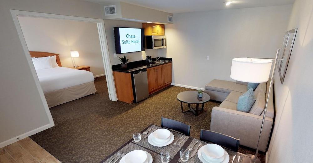 Chase Suites Brea-Fullerton - North Orange County Exteriör bild