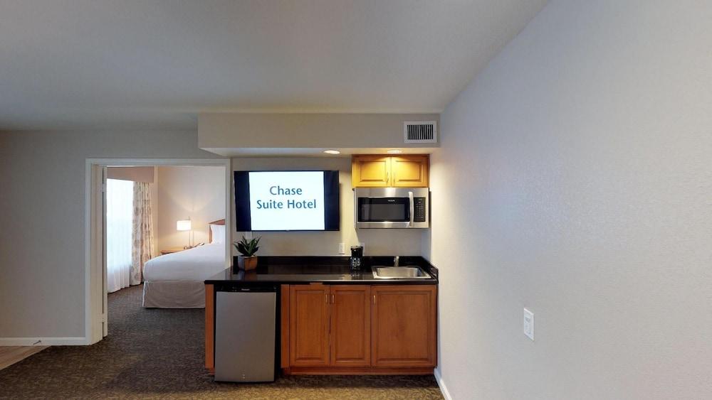 Chase Suites Brea-Fullerton - North Orange County Exteriör bild