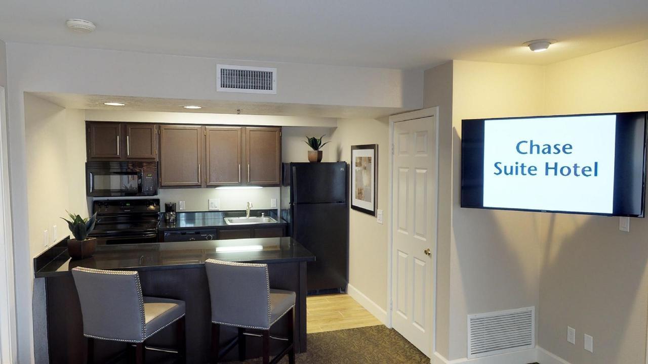 Chase Suites Brea-Fullerton - North Orange County Exteriör bild