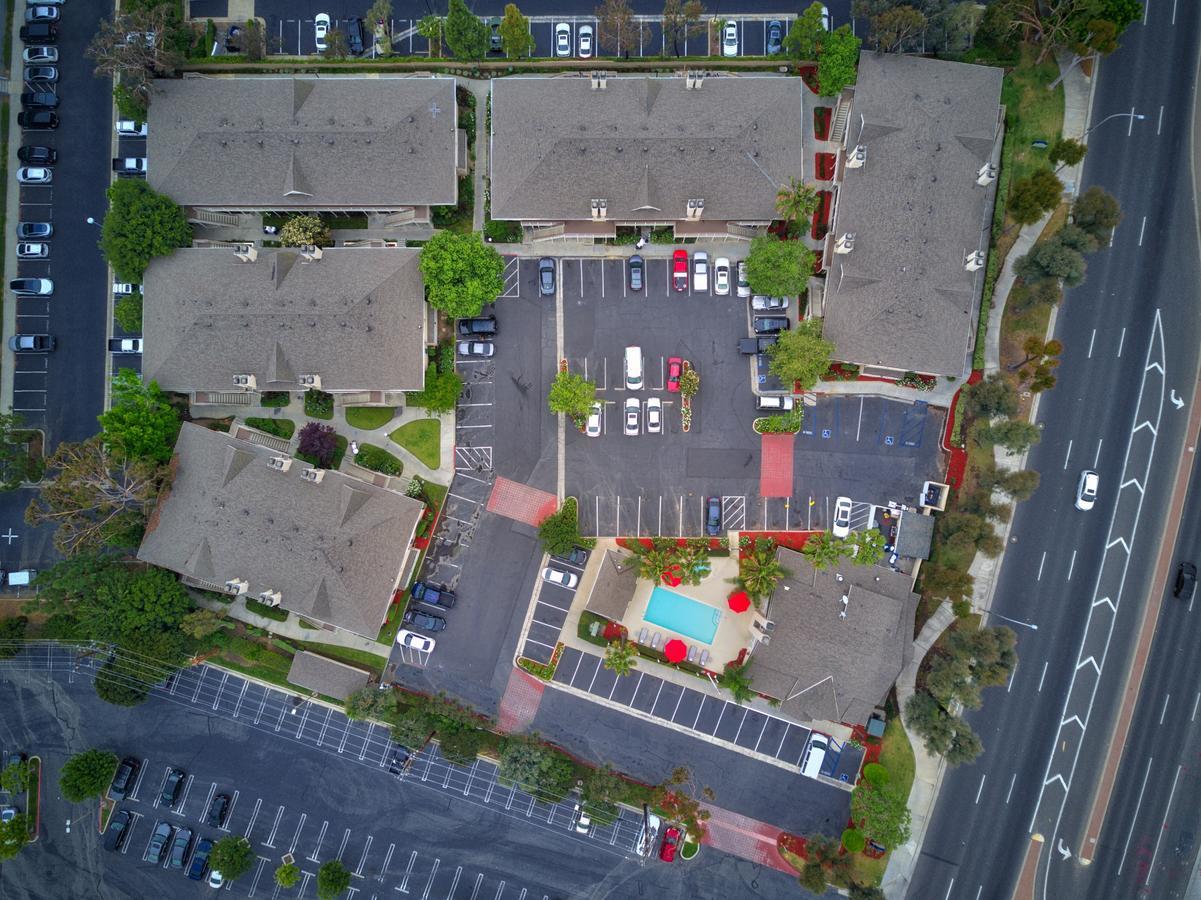 Chase Suites Brea-Fullerton - North Orange County Exteriör bild
