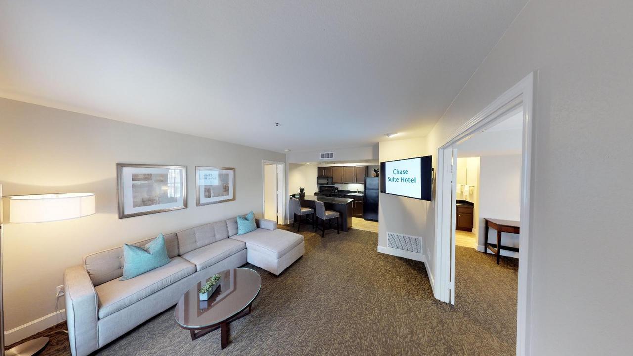 Chase Suites Brea-Fullerton - North Orange County Exteriör bild