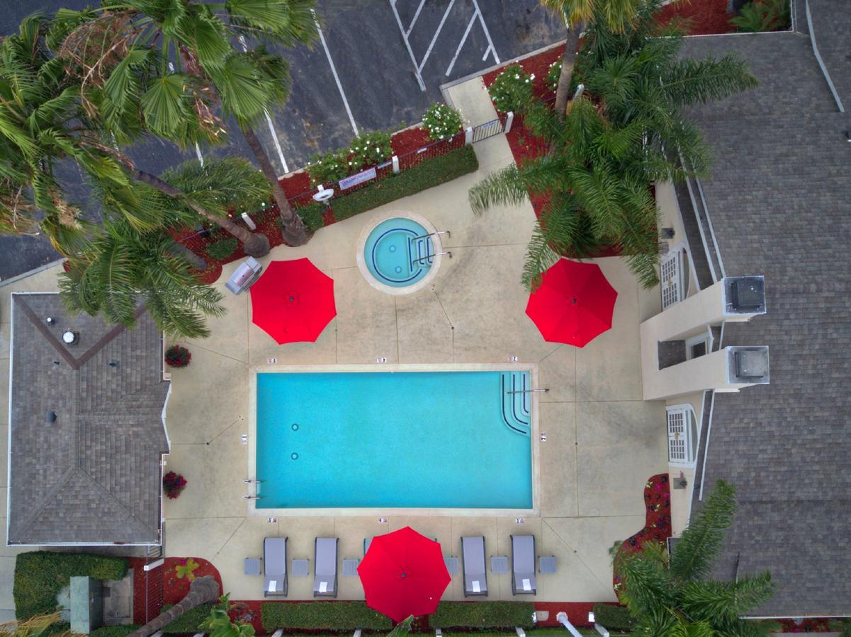 Chase Suites Brea-Fullerton - North Orange County Exteriör bild